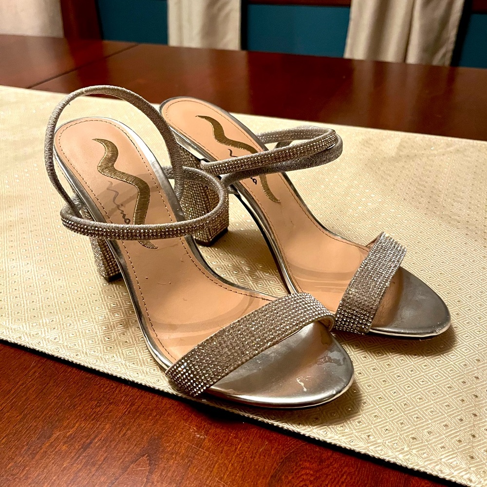 EUC Nina Party Shoes-Size 7M